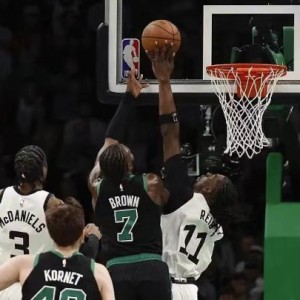 开云在线-【现场】“气旋炸弹”成助力 绿军找回积极性结束连败