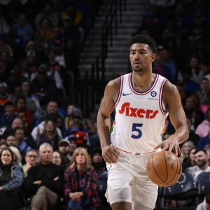 媒体：格莱姆斯对76人夏季操作很沮丧，他将重新与队友竞争