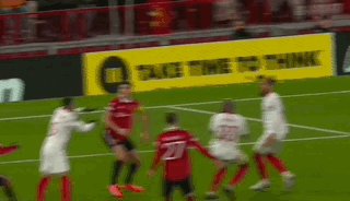 1681428017269017984.gif 乌龙.gif